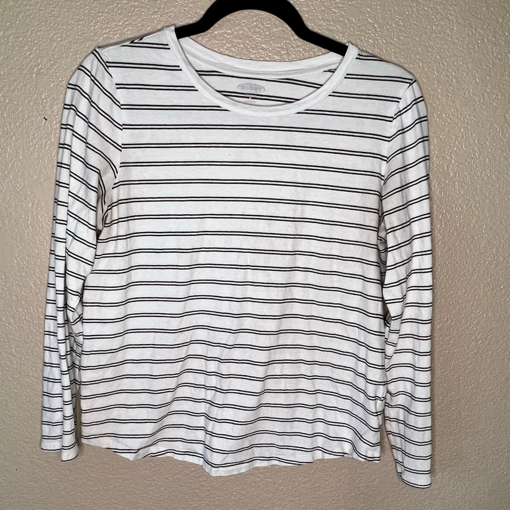 Old Navy Everywhere Tee